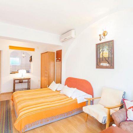 Green Garden Rooms & Apartments Makarska Luaran gambar