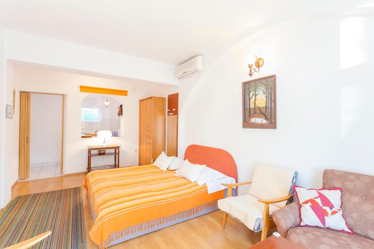 Green Garden Rooms & Apartments Makarska Luaran gambar