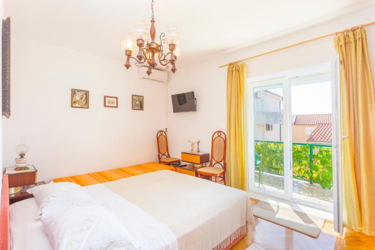 Green Garden Rooms & Apartments Makarska Luaran gambar