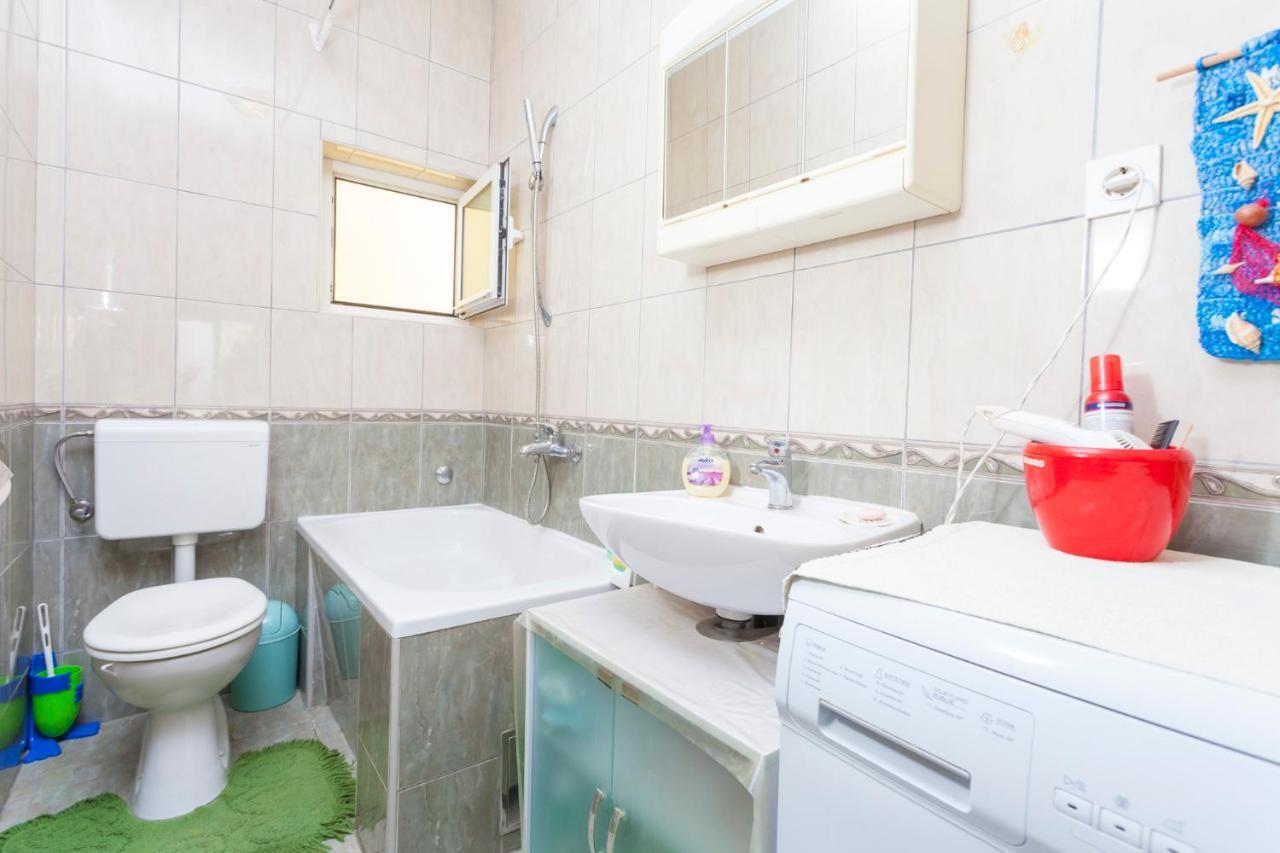 Green Garden Rooms & Apartments Makarska Luaran gambar